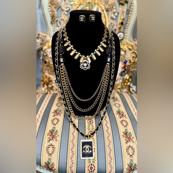 Gold and Black Statement Necklace Set - Picture 7 of 10